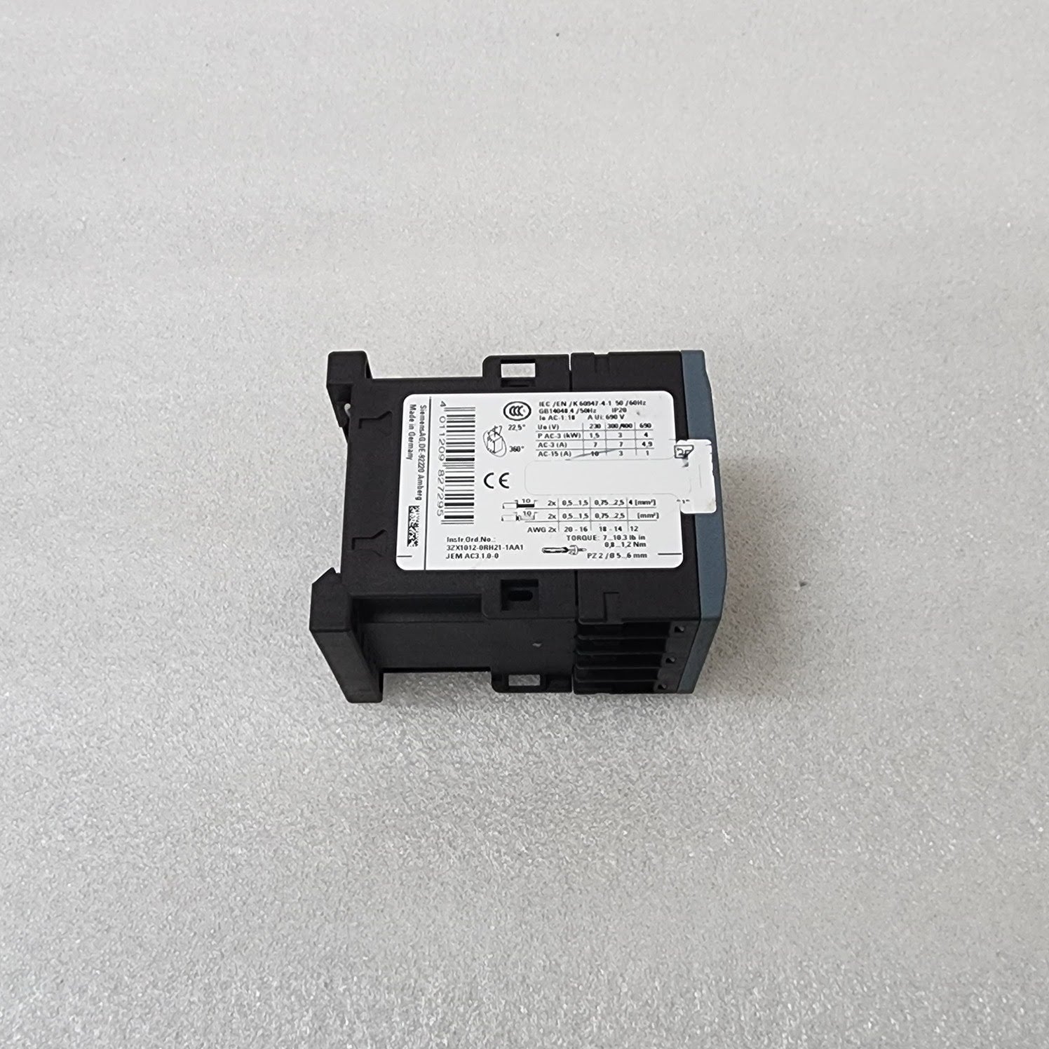 SIEMENS 3RT2015-1AK62 AC POWER CONTACTOR 110-120V