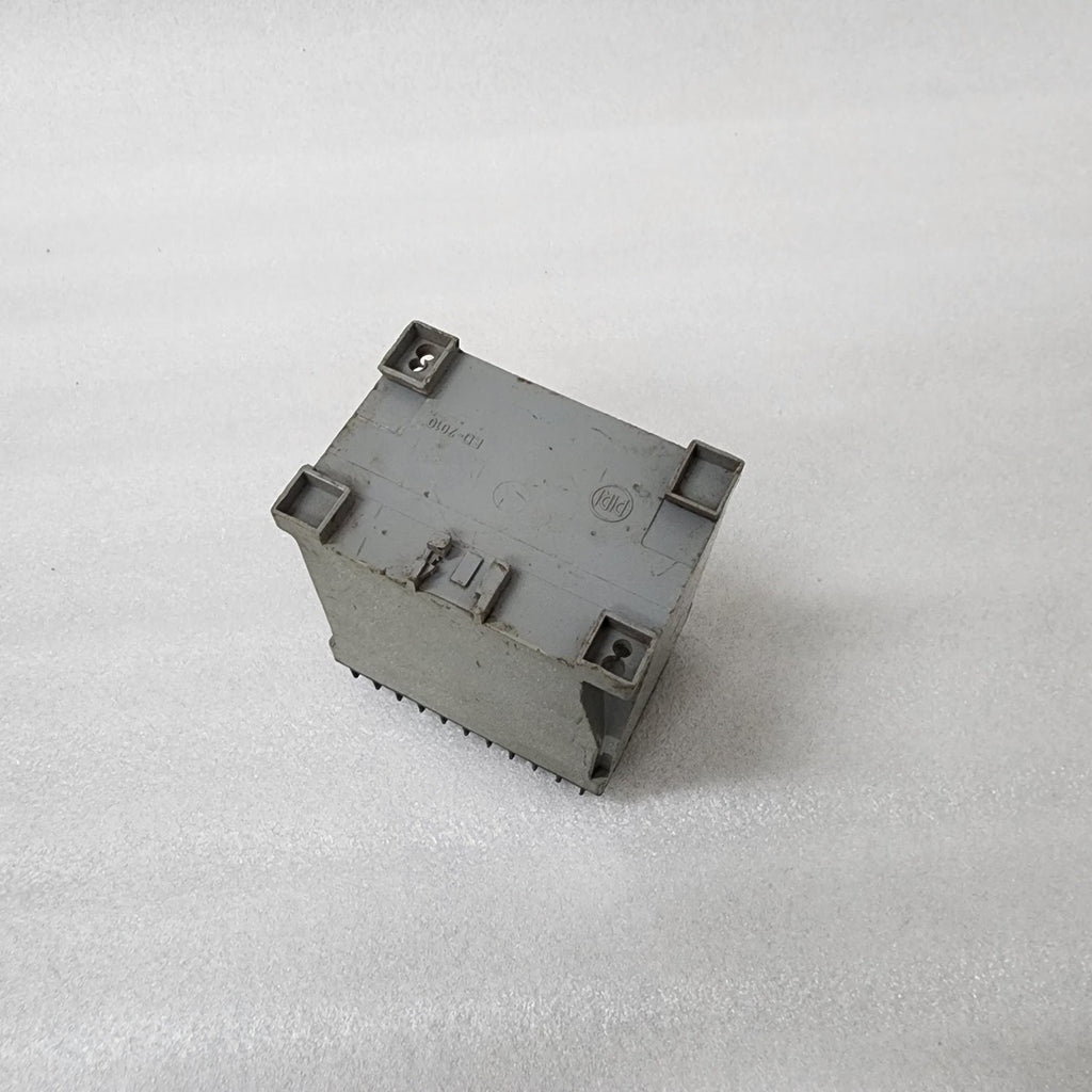 PRECIMEASURE 2220-R2 WINDING TEMPERATURE TRANSMITTER INDICATOR 90-260V AC/DC