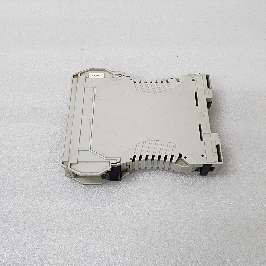 ALLEN BRADLEY CAT 1783-US05T SER A STRATIX 2000