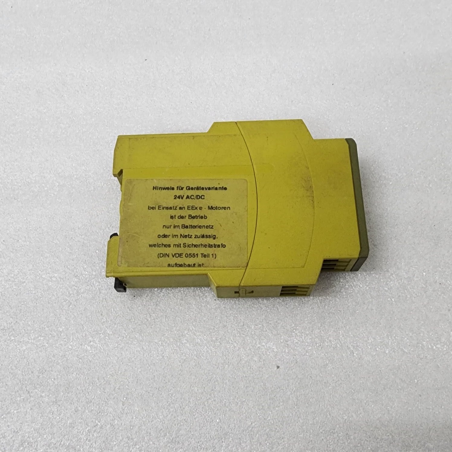 PILZ S1M0 ELECTRONIC MONITORING RELAY 839630-100307