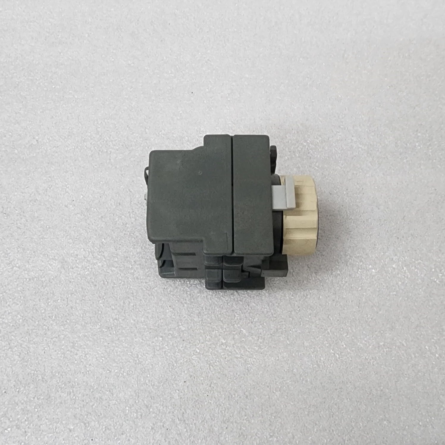 ABB TP180DA TIMER BLOCK 1SBN020300R1001 10-180S