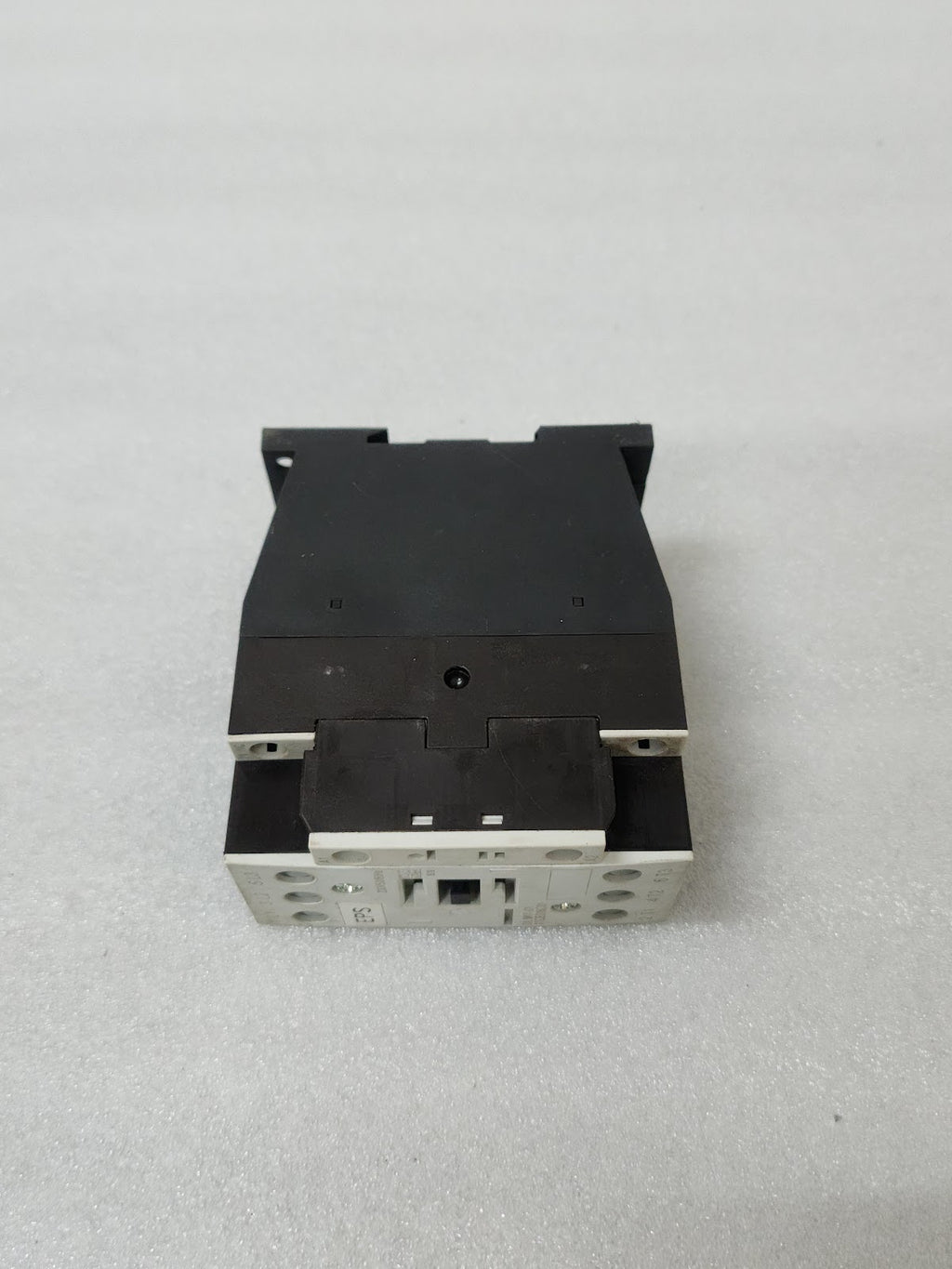 EATON DIL M17-01 MAGNETIC CONTACTOR XTCE018C01 230V