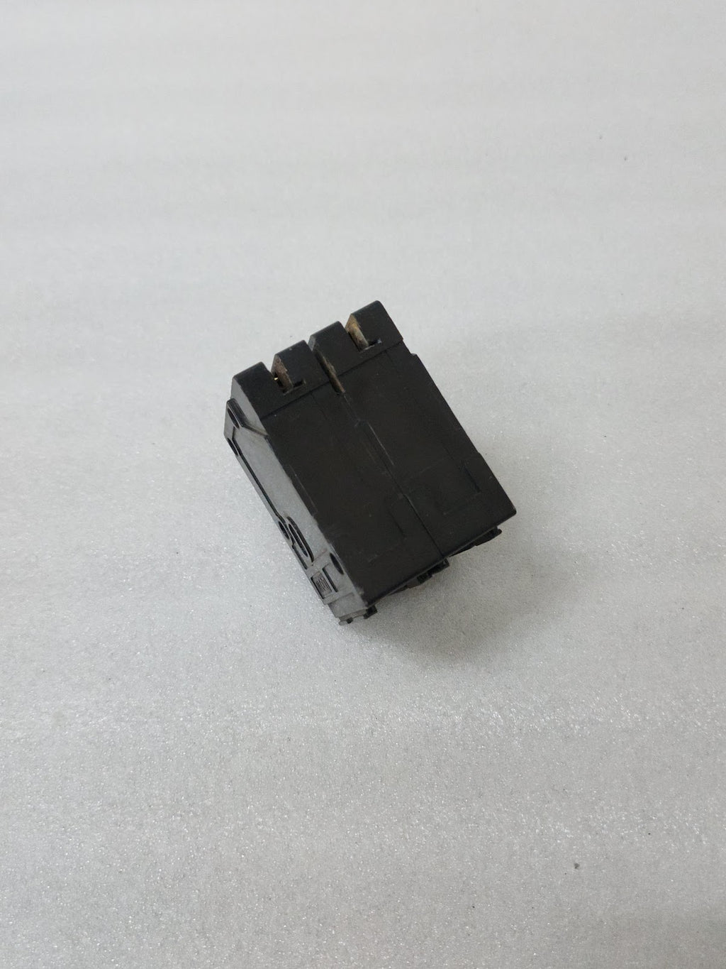 TERASAKI TB-5P 2-POLE CIRCUIT BREAKER 20A