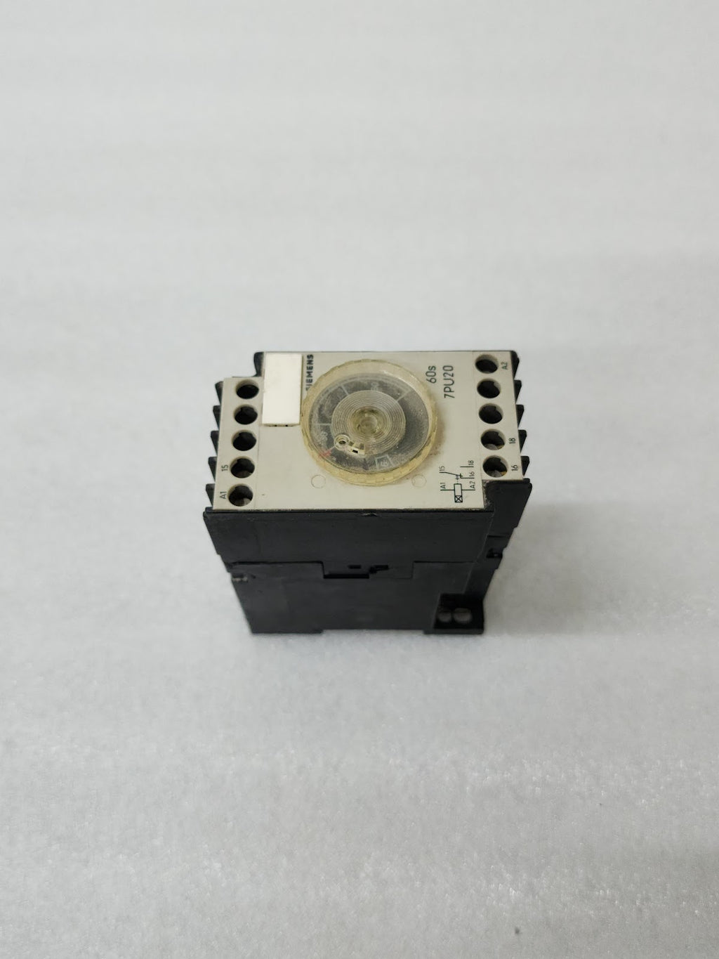 SIEMENS 7PU2040-2AK30 TIMER RELAY 120-127V