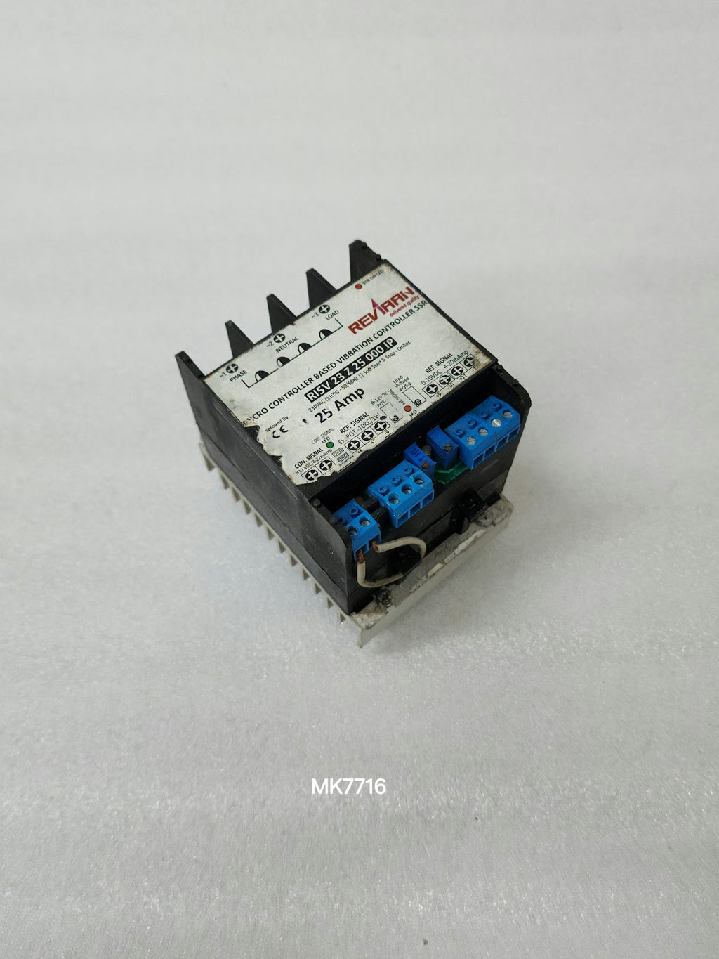 REVIAAN RI5V 23 Z 25 000 IP MICRO CONTROLLER BASED VIBRATION CONTROLLER SSR 230V