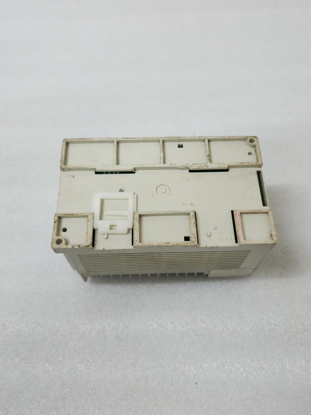 MITSUBISHI FX2N-32ER-ES/UL PLC I/O UNIT 100-240V