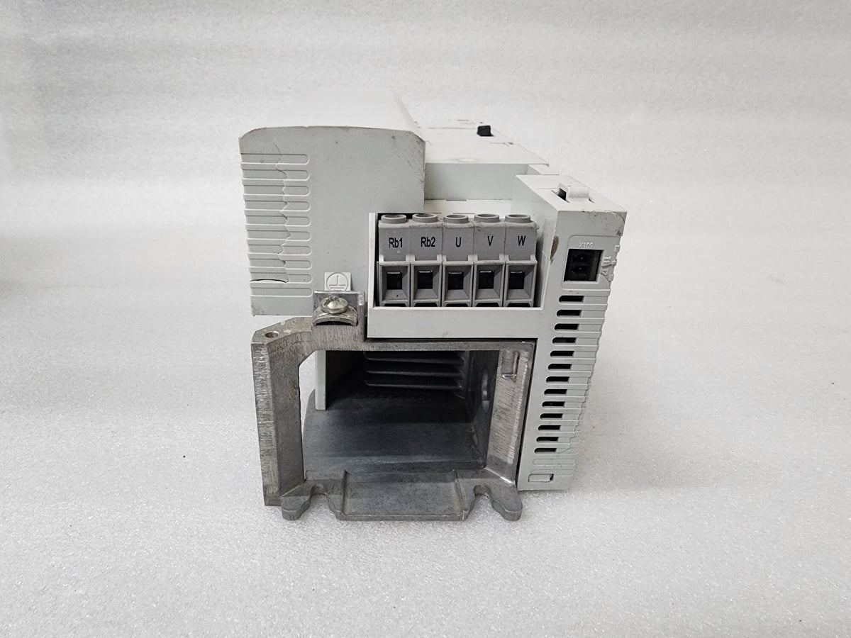 LENZE I5DBE311F10V10000S INVERTER DRIVE 11KW/15HP 0-400/480VAC MADE IN GERMANY