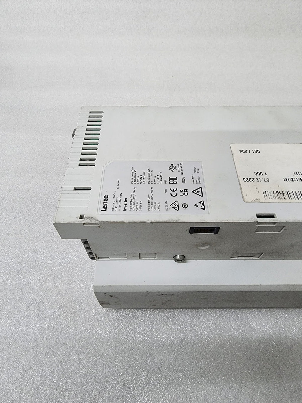 LENZE I55BE275F10V10000S INVERTER DRIVE 7.5KW/10HP
