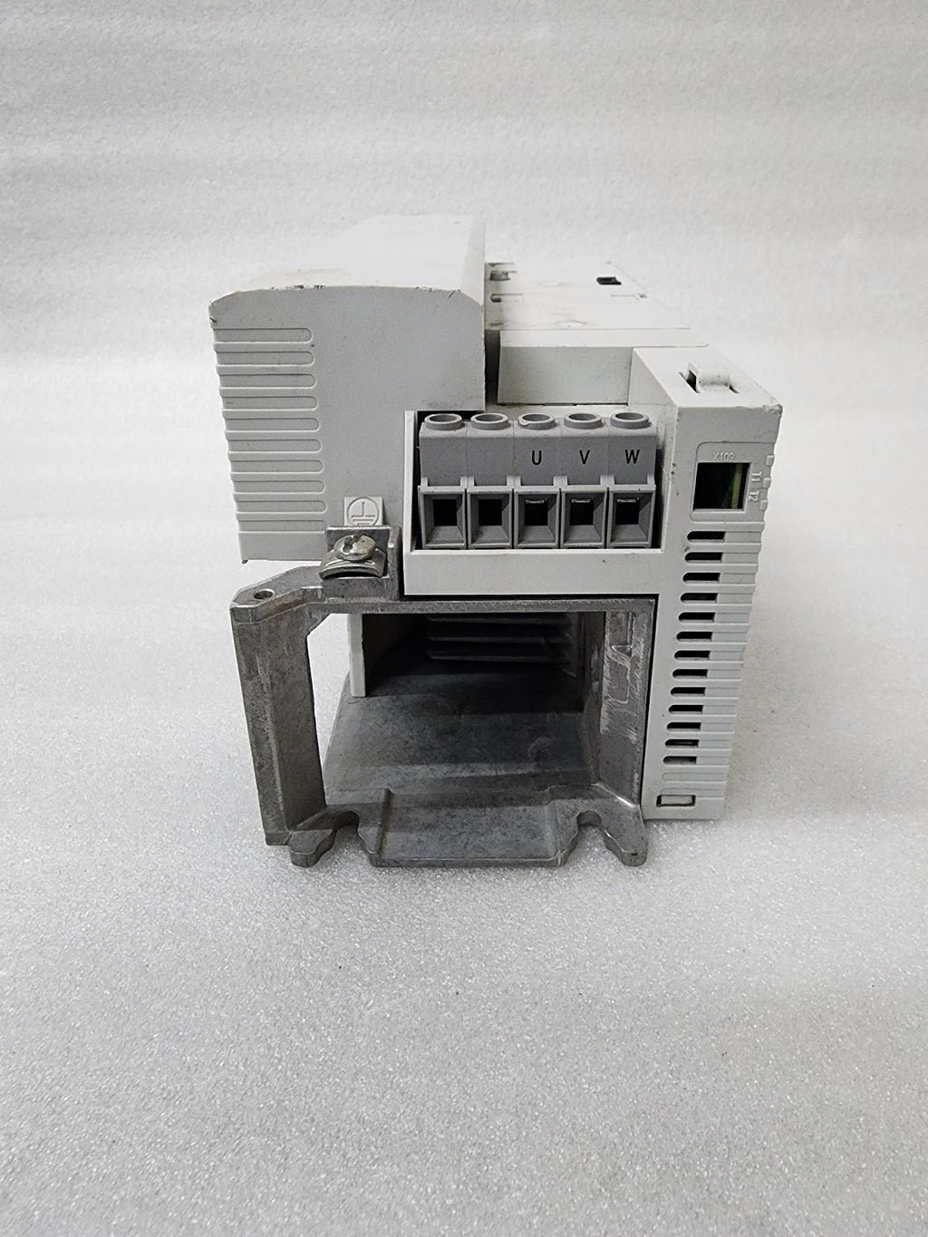 LENZE I55BE275F10V10000S INVERTER DRIVE 7.5KW/10HP