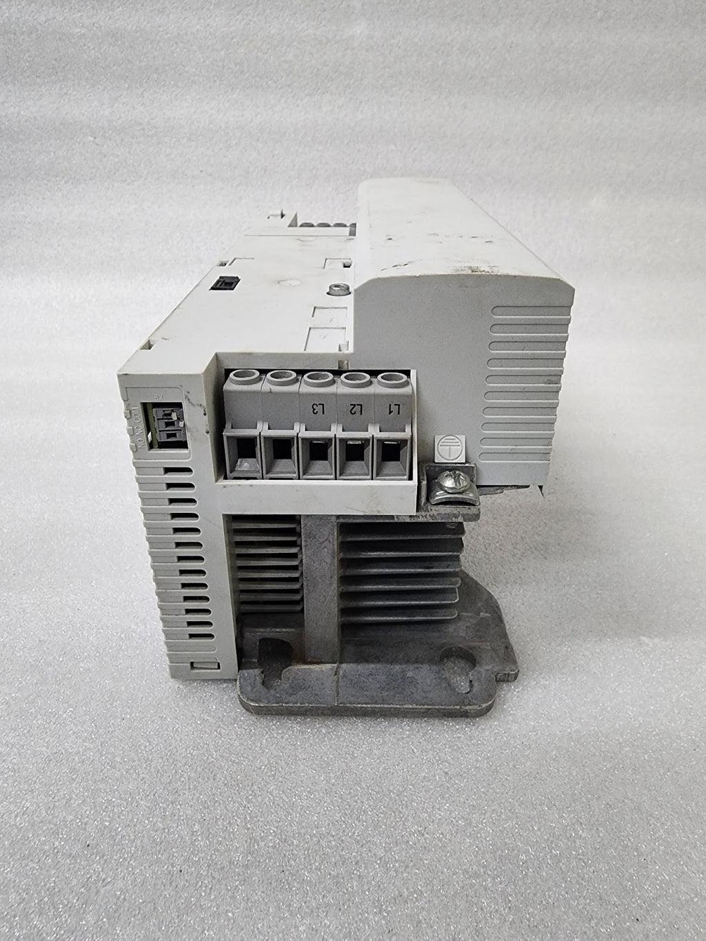 LENZE I55BE275F10V10000S INVERTER DRIVE 7.5KW/10HP