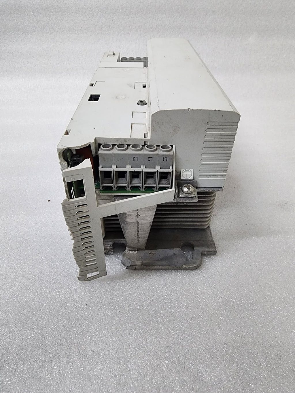 LENZE I55BE275F10V10000S  IVERTER DRIVE 7.5KW/10KW MADE IN GERMANY