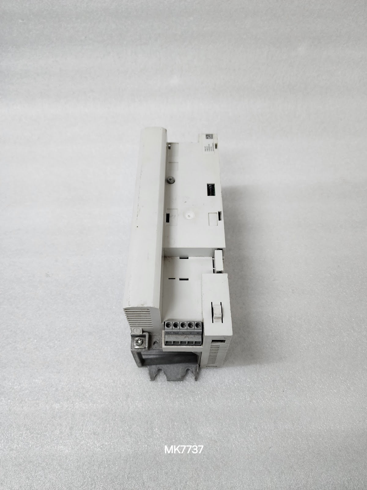 LENZE I55BE240F10V11000S INVERTER DRIVE 4KW/5HP 0-400/480V