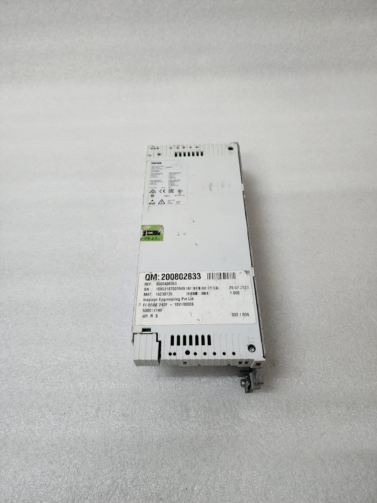 LENZE I51BE240F10V10000S INVERTER DRIVE 4KW/5HP 0-400/480V 9.5/8.2A