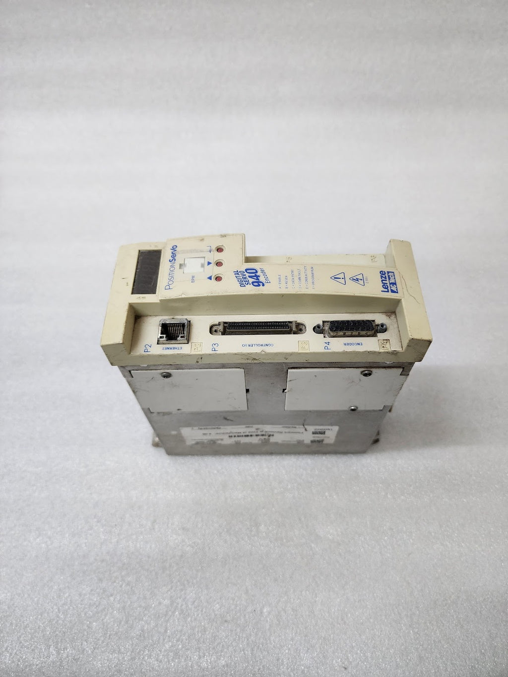 LENZE E94P040Y2NESBT DIGITAL SERVO 940 ENCODER