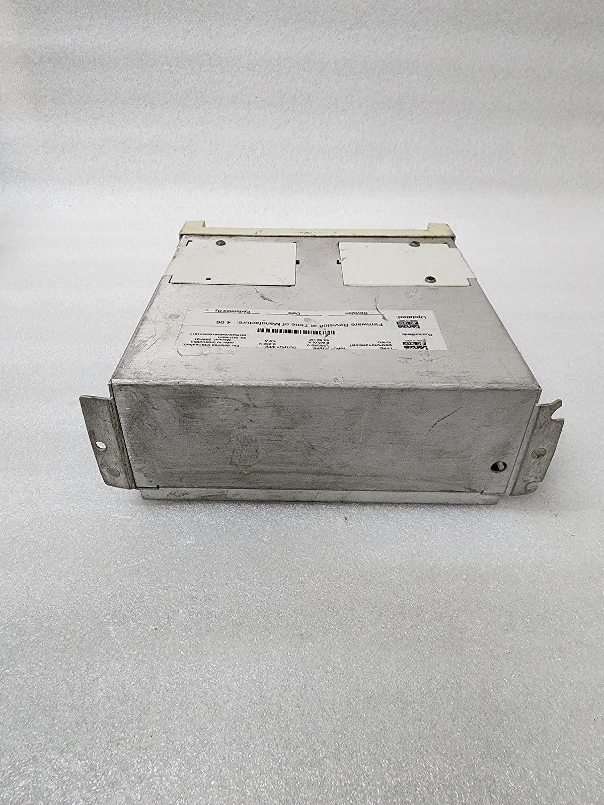 LENZE E94P040Y2NESBT DIGITAL SERVO 940 ENCODER