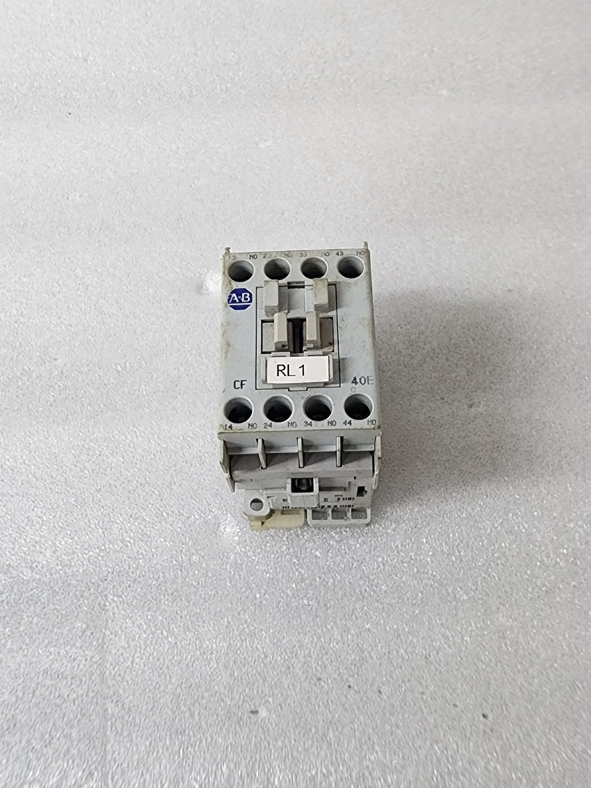 ALLEN BRADLEY CAT 700-CF400 SER A MAGNETIC CONTACTOR COIL VOLTAGE 110-120V