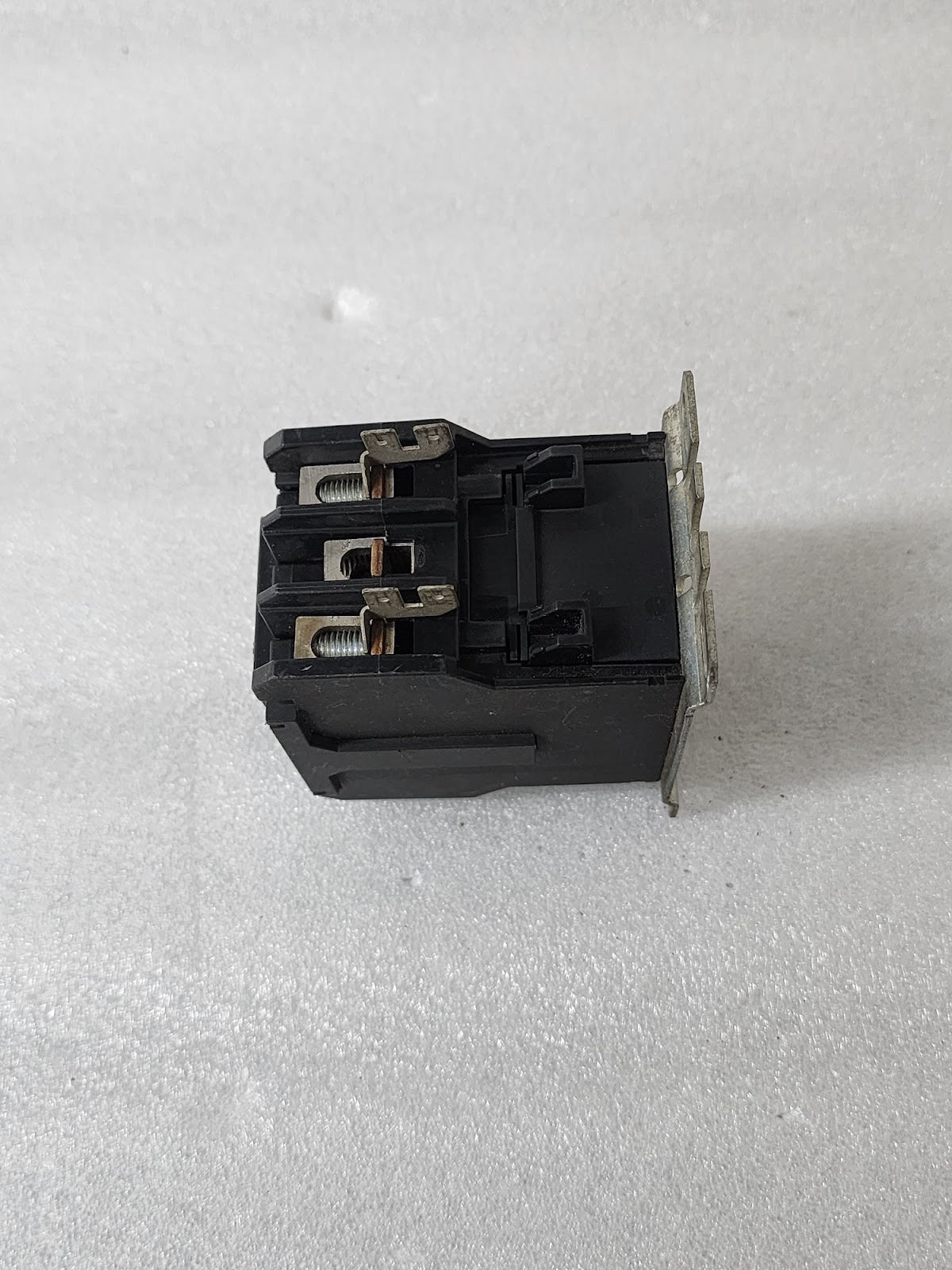 EATON D1C25DNY164A 3-POLE CONTACTOR 40A COIL VOLTAGE 110-120V