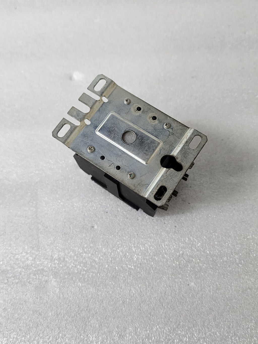 EATON D1C25DNY164A 3-POLE CONTACTOR 40A COIL VOLTAGE 110-120V