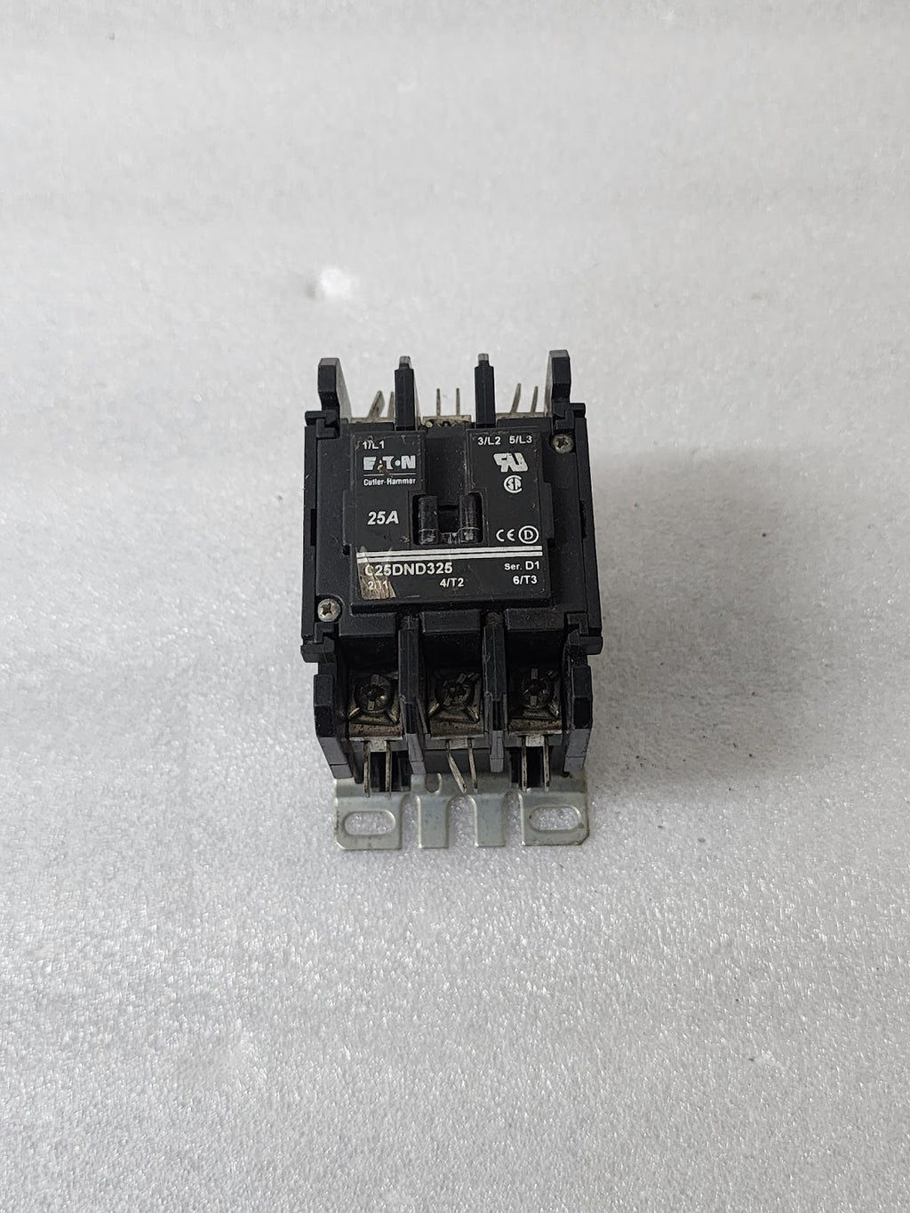 EATON C25DND325 3-POLE MAGNETIC CONTACTOR 25A 24VAC