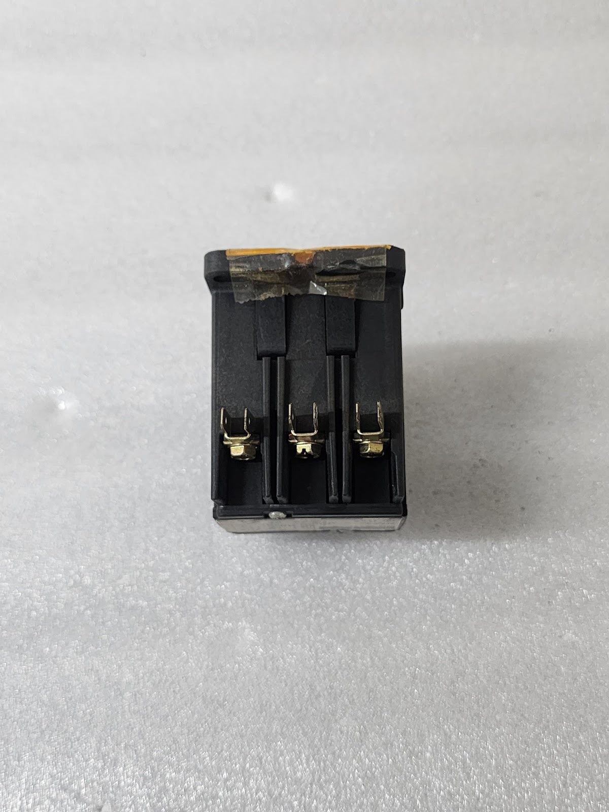 SQUARE D 8910DPA33 3-POLE DIFINITE PURPOSE MAGNETIC CONTACTOR 110-120V
