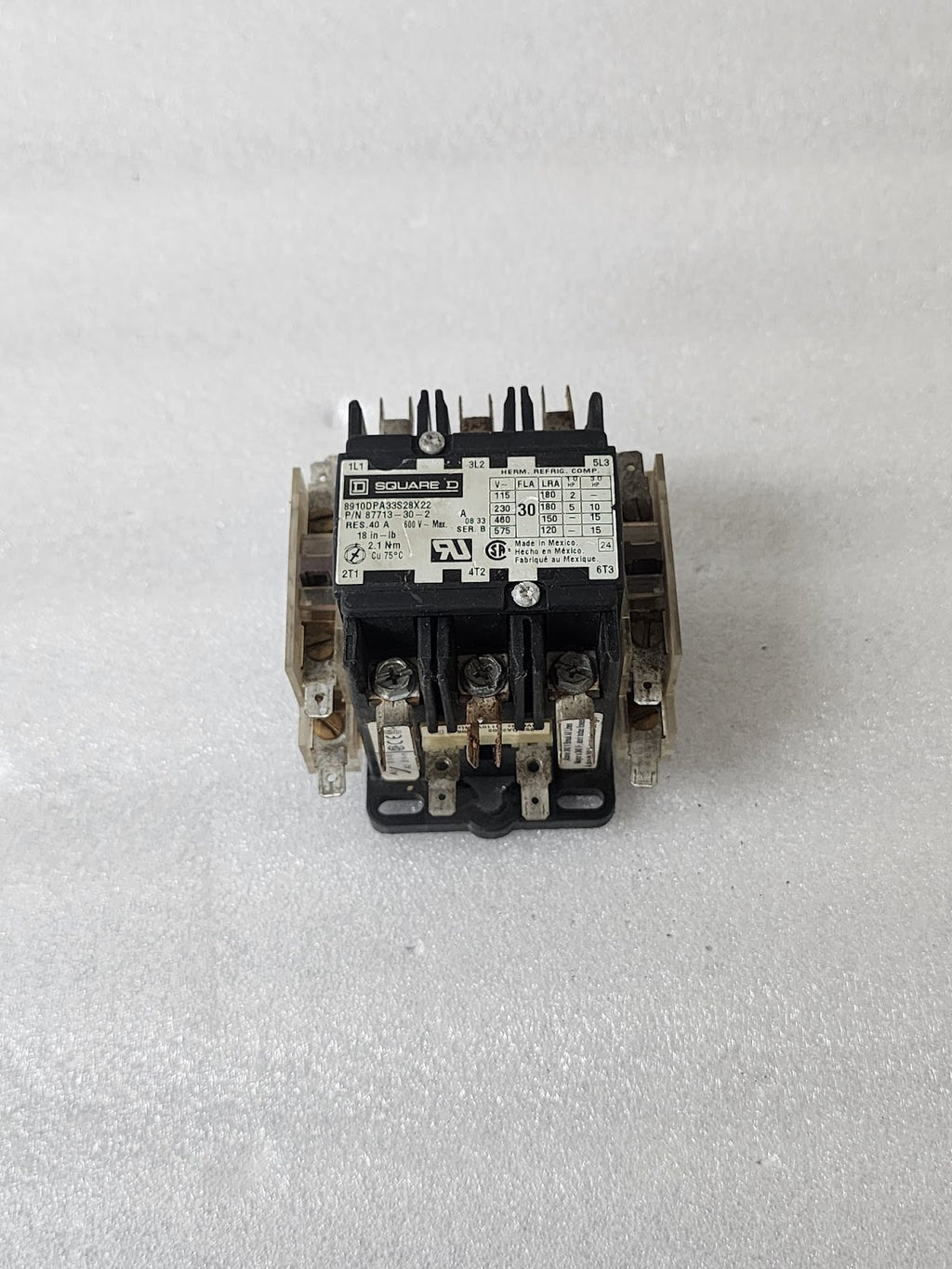SQUARE D 87713-30-2 CONTACTOR 30A 8910DPA33S28X22 COIL VOLTAGE 110-120V