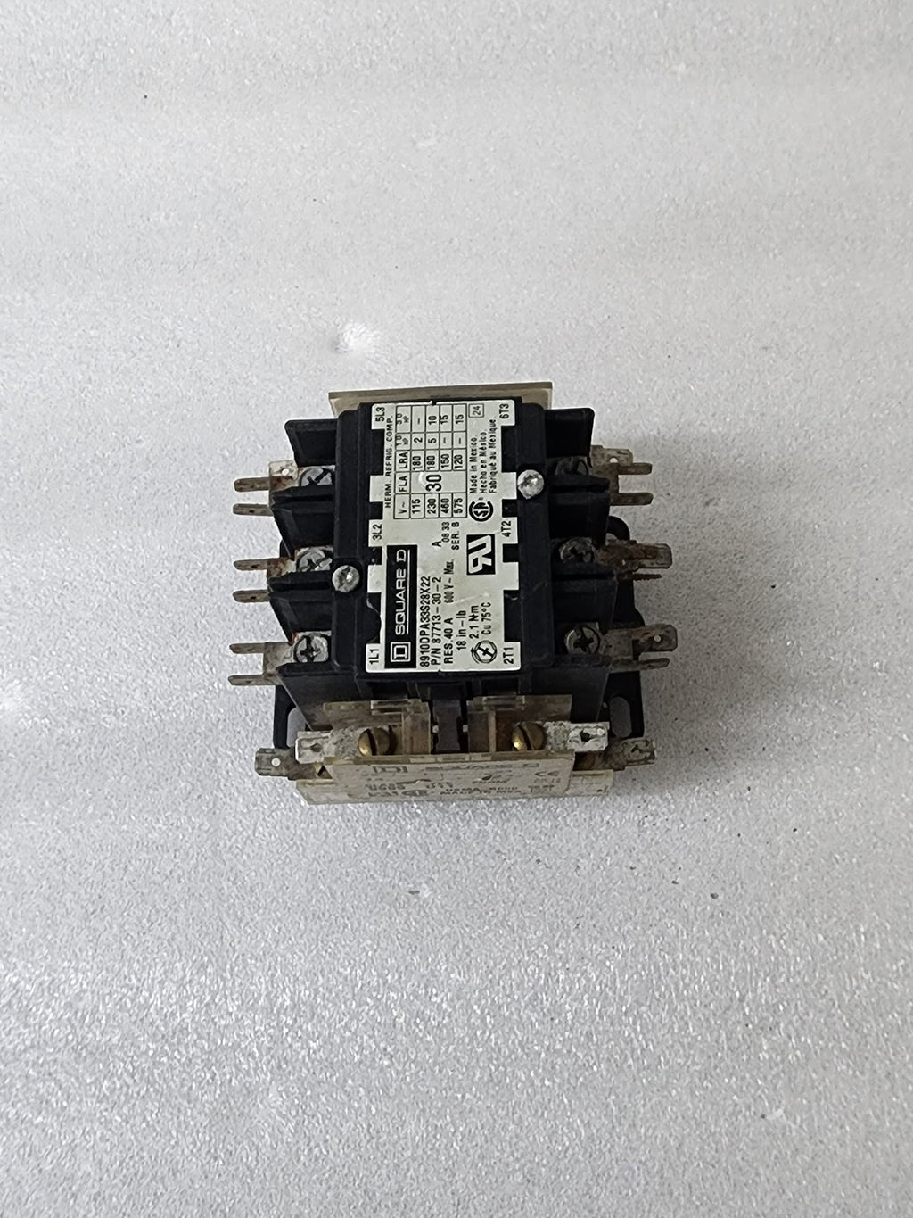 SQUARE D 87713-30-2 CONTACTOR 30A 8910DPA33S28X22 COIL VOLTAGE 110-120V
