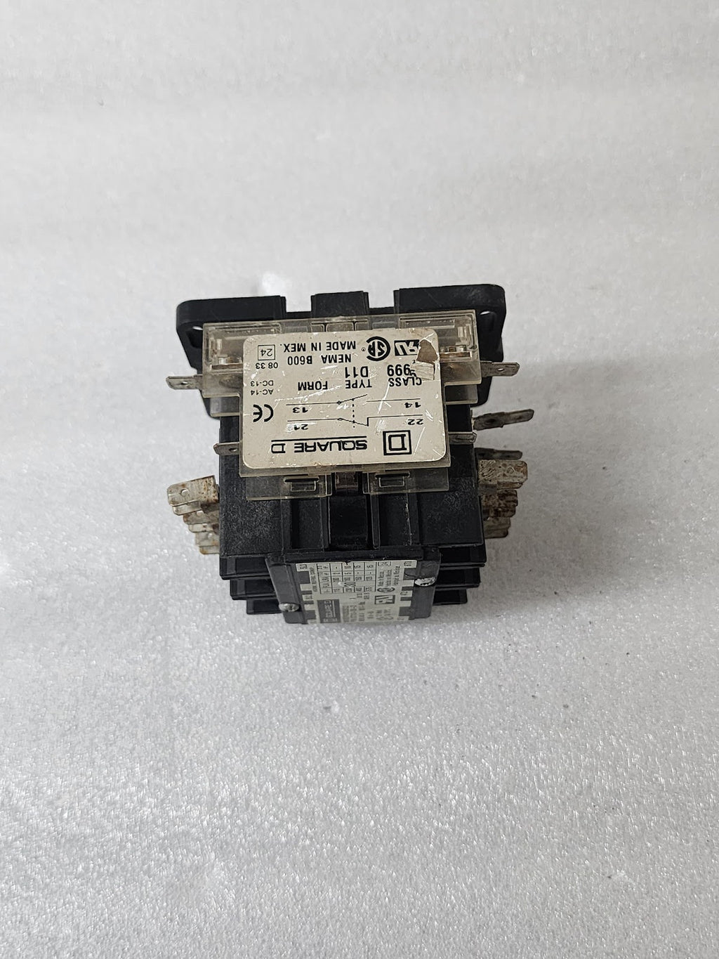 SQUARE D 87713-30-2 CONTACTOR 30A 8910DPA33S28X22 COIL VOLTAGE 110-120V