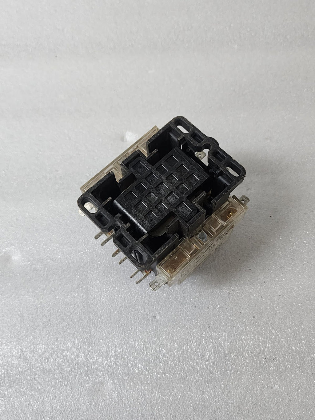 SQUARE D 87713-30-2 CONTACTOR 30A 8910DPA33S28X22 COIL VOLTAGE 110-120V