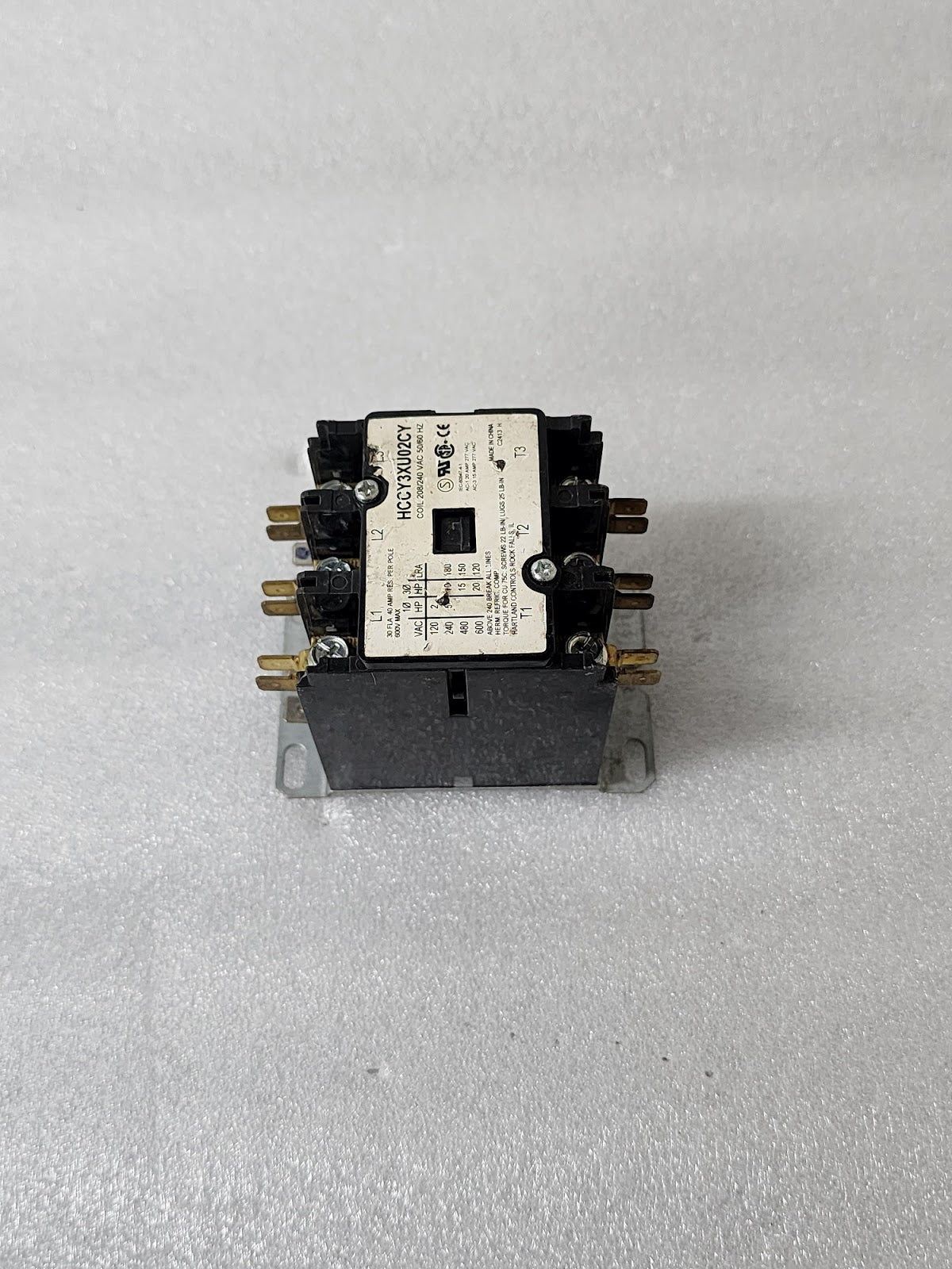 HARTLAND CONTROLS HCCY3XU02CY 3-POLE CONTACTOR 40A COIL VOLTAGE 208/240V