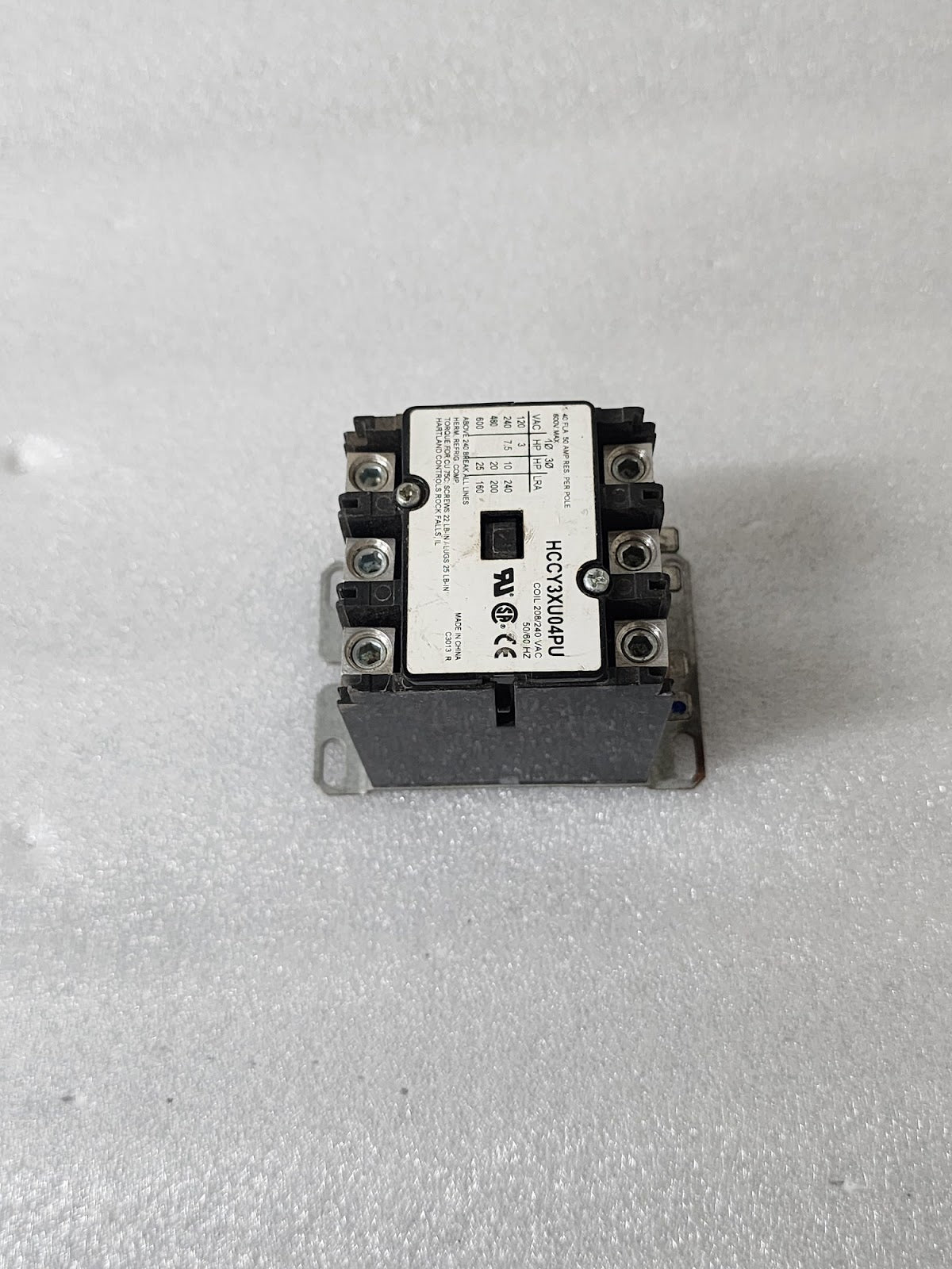 HARTLAND CONTROLS HCCY3XU04PU 3-POLE CONTACTOR 50A COIL VOLTAGE 208/240V
