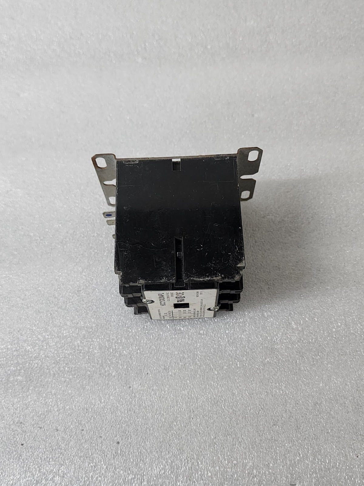 HARTLAND CONTROLS HCCY3XU04PU 3-POLE CONTACTOR 50A COIL VOLTAGE 208/240V