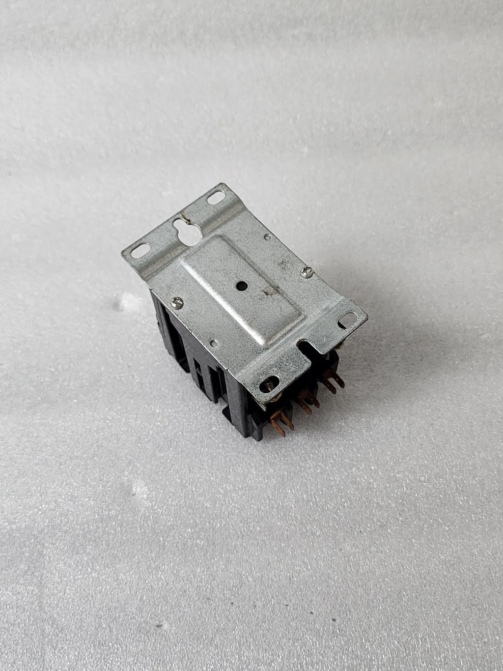 FURNAS 42BF35AG DEFINITE PURPOSE CONTACTOR