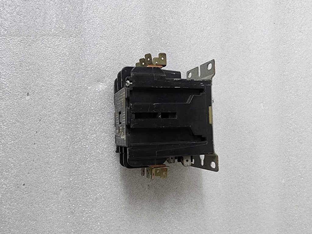 FURNAS 42BF35AJAFD DEFINITE PURPOSE CONTACTOR