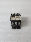 SQUARE D 8910DPA43 3-POLE CONTACTOR 40A COIL VOLTAGE 110-120V