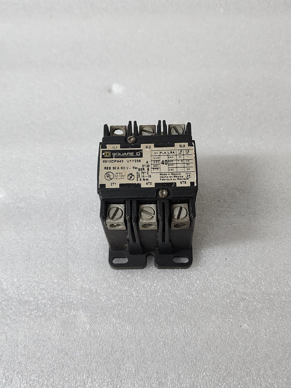 SQUARE D 8910DPA43 3-POLE CONTACTOR 40A COIL VOLTAGE 110-120V