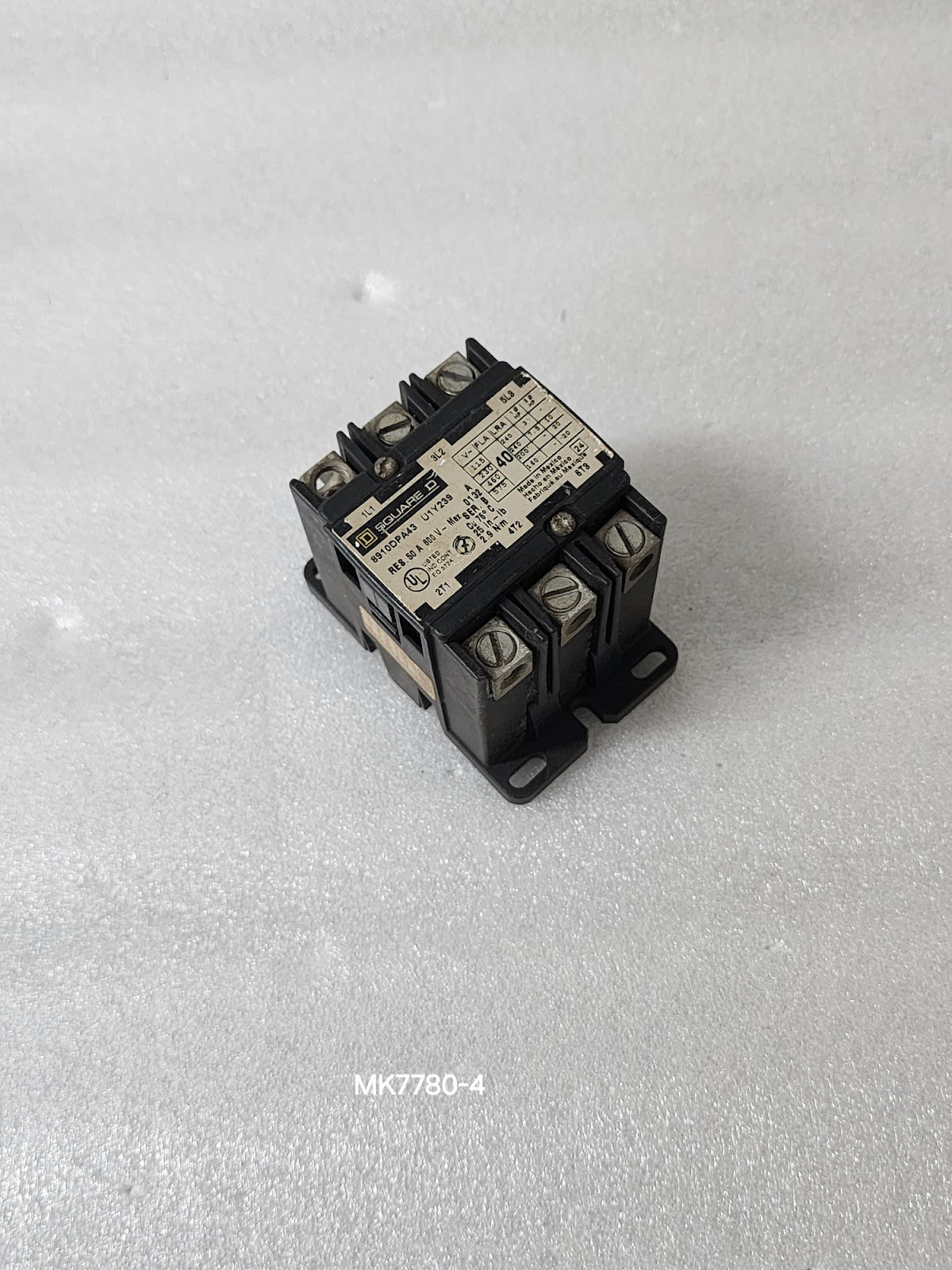 SQUARE D 8910DPA43 3-POLE CONTACTOR 40A COIL VOLTAGE 110-120V