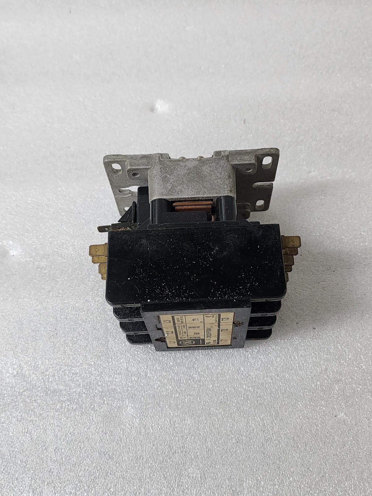 GENERAL ELECTRIC CR353FF3BA1 MAGNETIC CONTACTOR 60A COIL VOLTAGE 110-120V