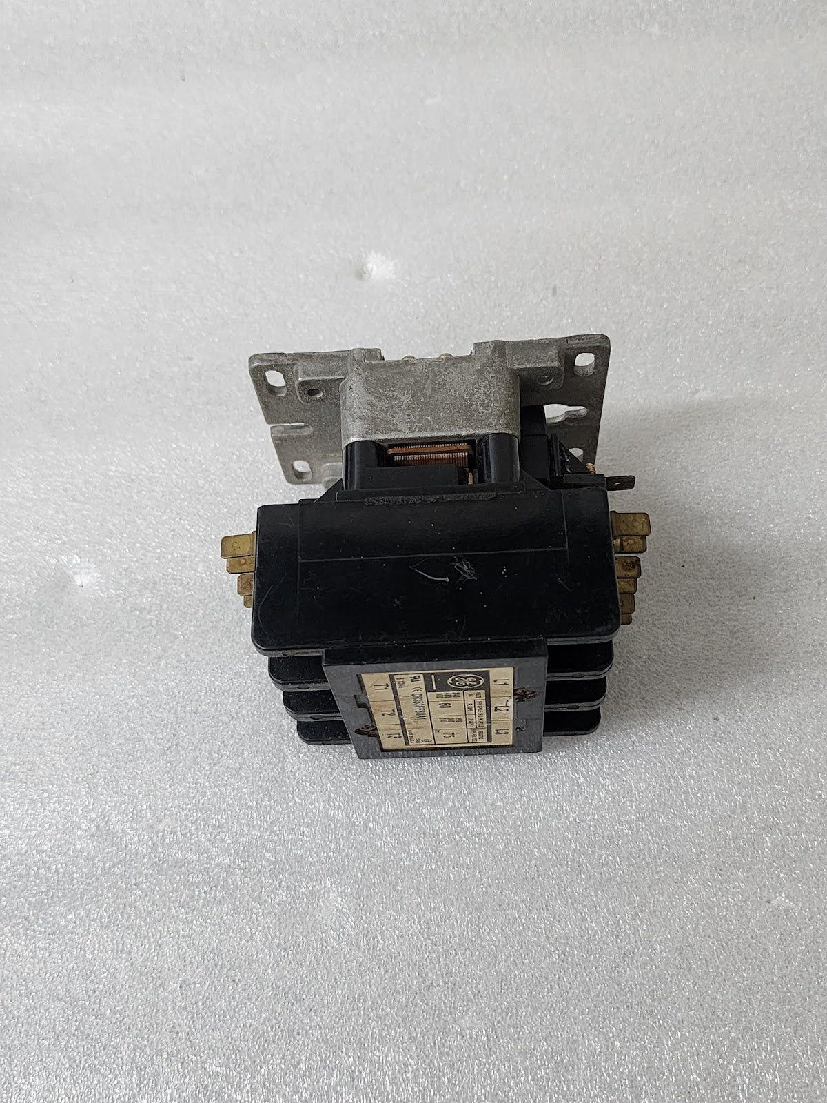 GENERAL ELECTRIC CR353FF3BA1 MAGNETIC CONTACTOR 60A COIL VOLTAGE 110-120V