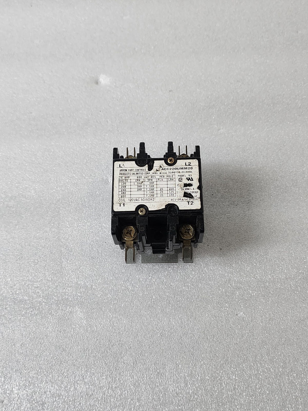 ARROW HART CONTROLS ACC220UMM20 3-POLE CONTACTOR 25A COIL VOLTAGE 120V