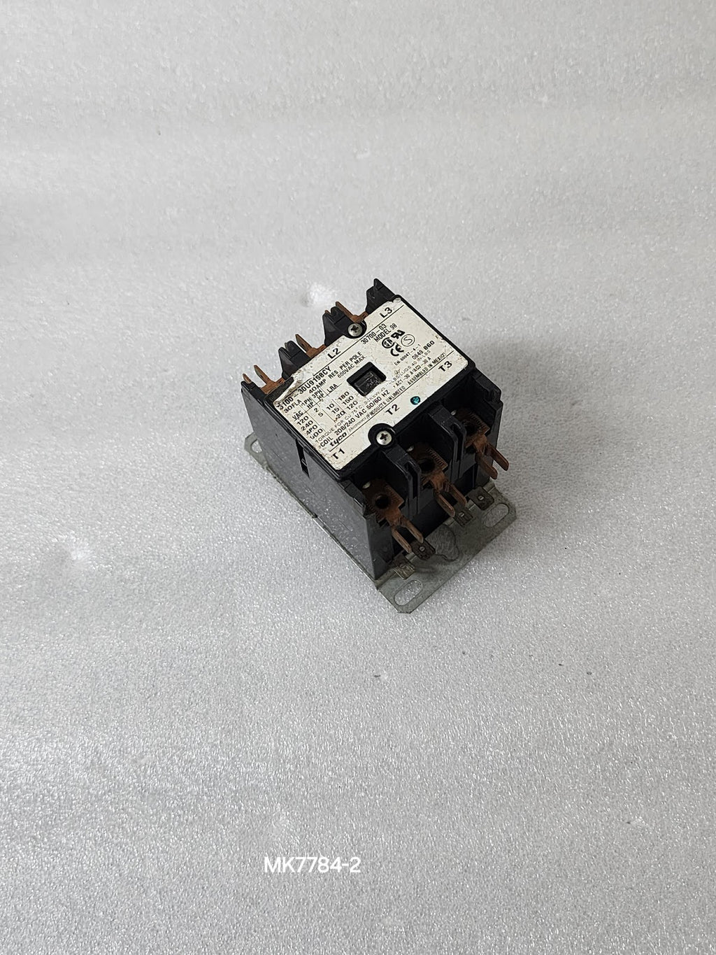 TYCO ELECTRONICS 3100-30U9198CY 3P CONTACTOR 30A 30700-03 COIL VOLTAGE 208-240V