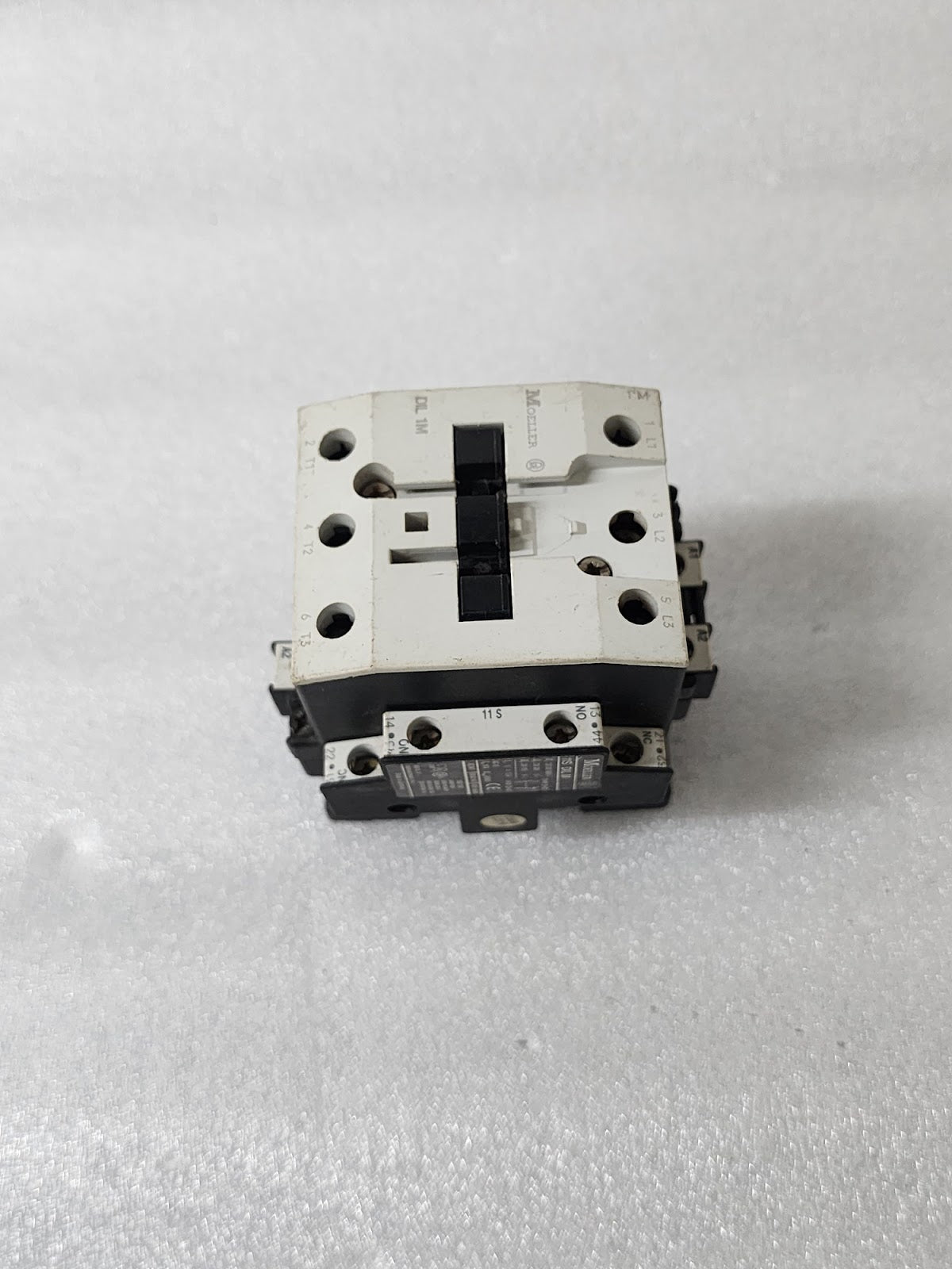 MOELLER DIL 1M MAGNETIC CONTACTOR 11S DIL M COIL VOLTAGE 110-120V