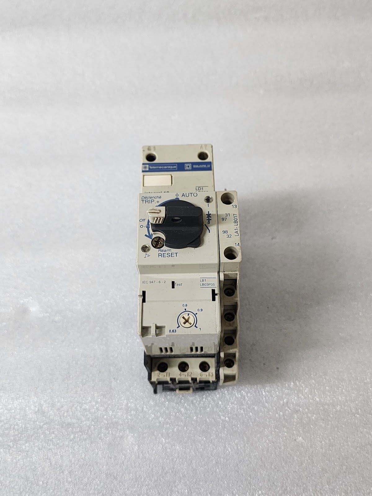 SQUARE D LD1 LB030 TELEMECANIQUE LB1 LB03P MOTOR STARTER COIL VOLTAGE 210-240V