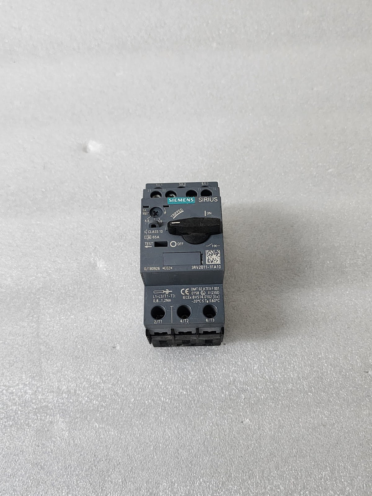 SIEMENS 3RV2011-1FA10 CIRCUIT BREAKER FOR MOTOR PROTECTION