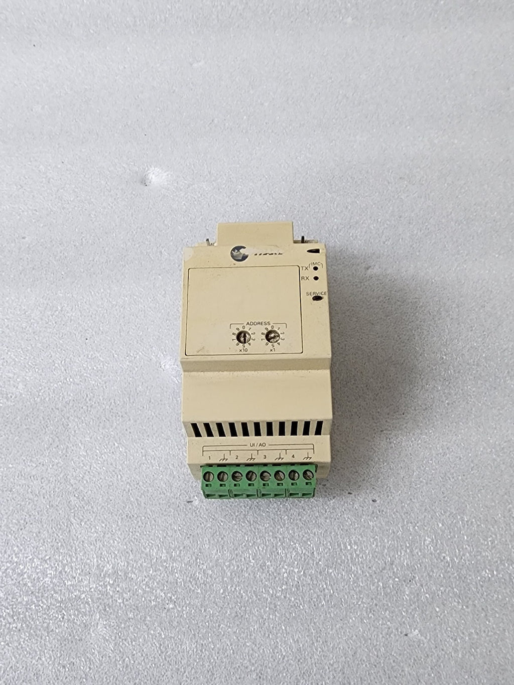 TRANE XM30 EXPANSION MODULE X13651469-01 REV 100
