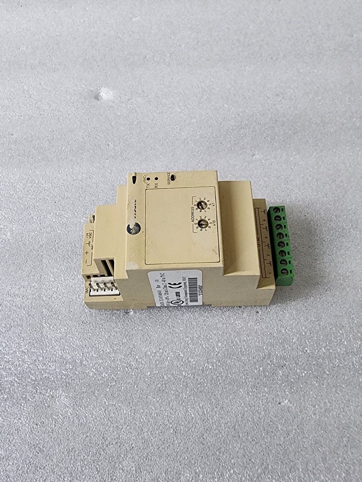 TRANE XM30 EXPANSION MODULE X13651469-01 REV 100