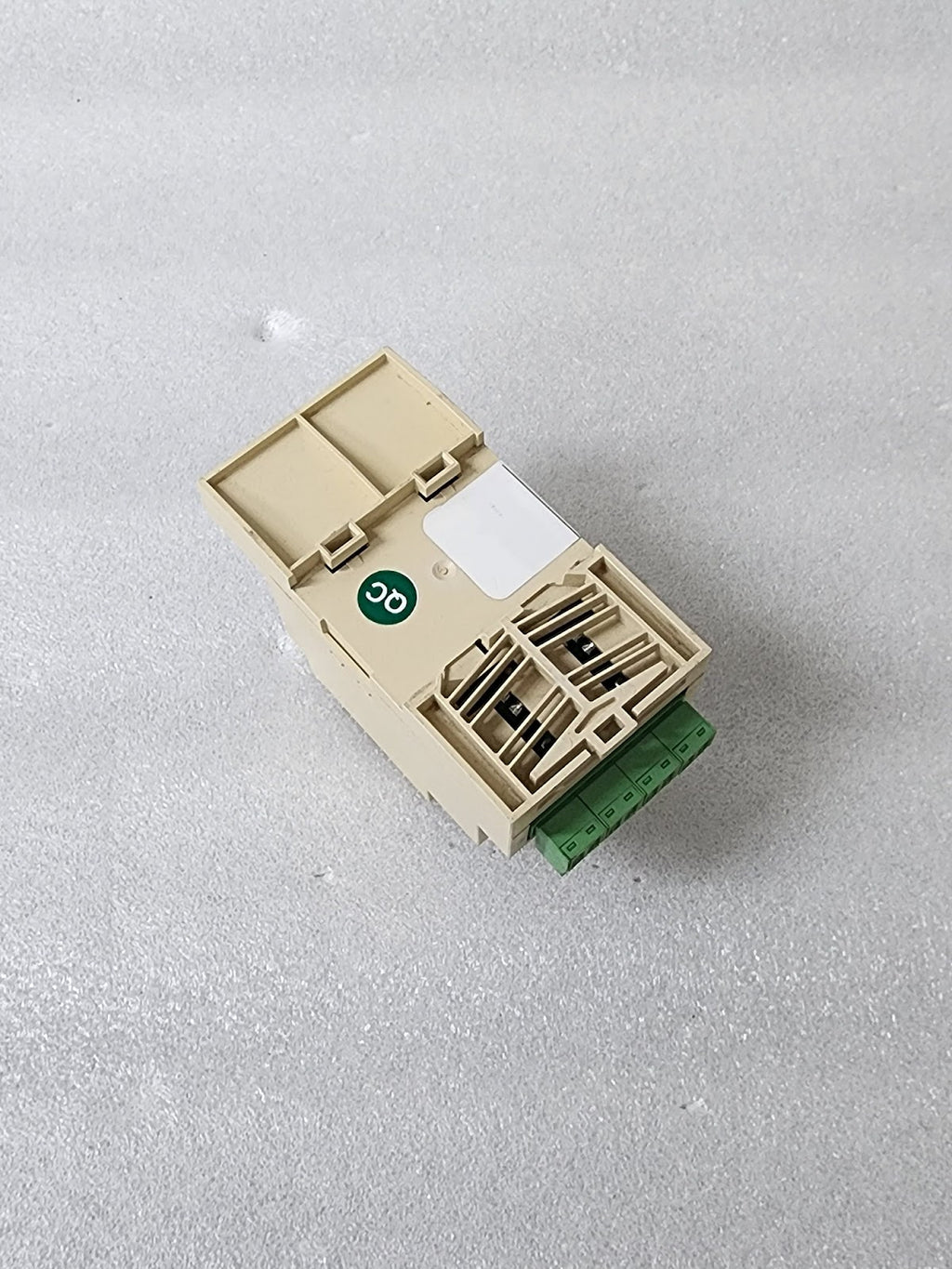 TRANE XM30 EXPANSION MODULE X13651469-01 REV 100
