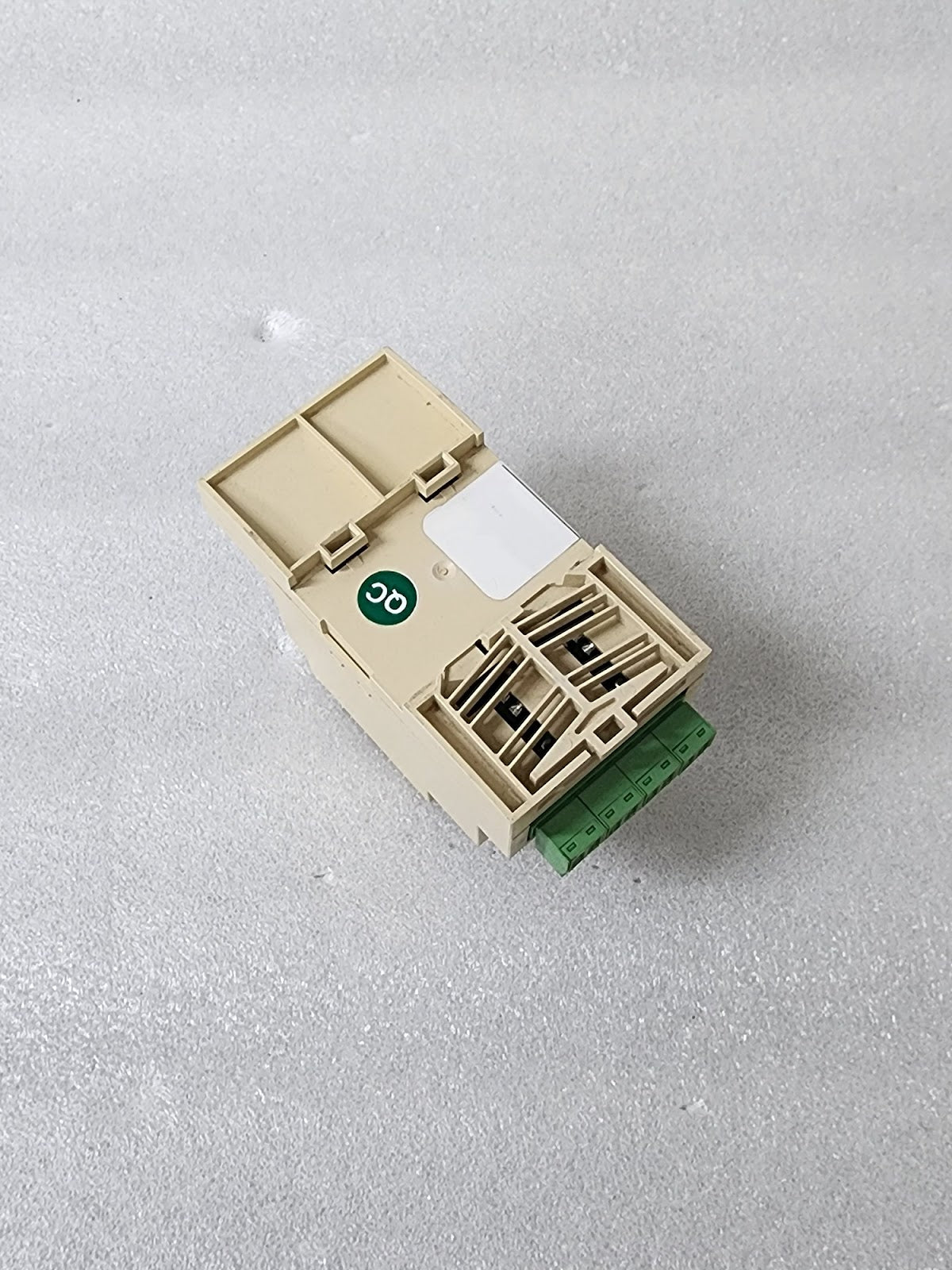 TRANE XM30 EXPANSION MODULE X13651469-01 REV 100