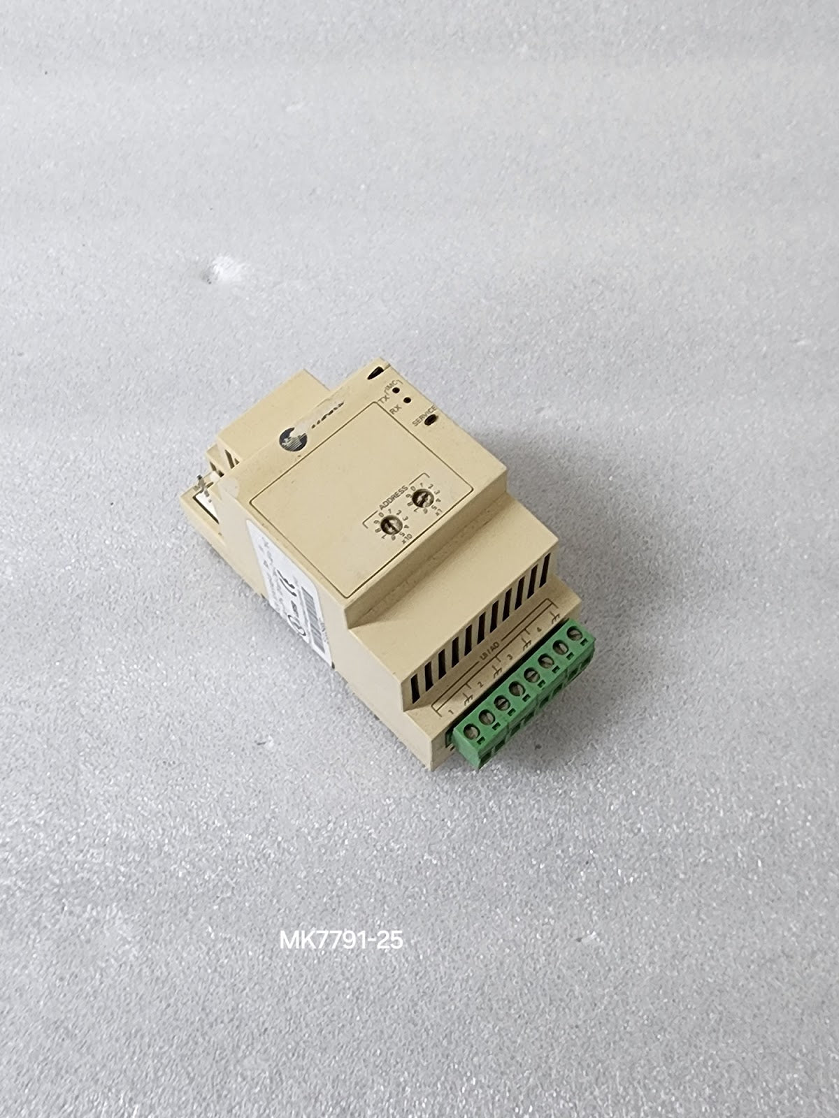 TRANE XM30 EXPANSION MODULE X13651469-01 REV 100