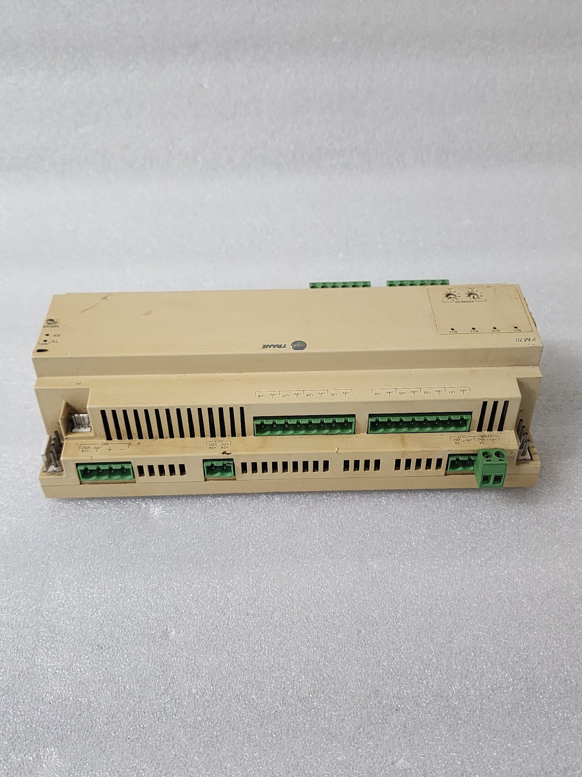 TRANE XM70 PROGRAMMABLE CONTROLLER X13651551-01 REV 101