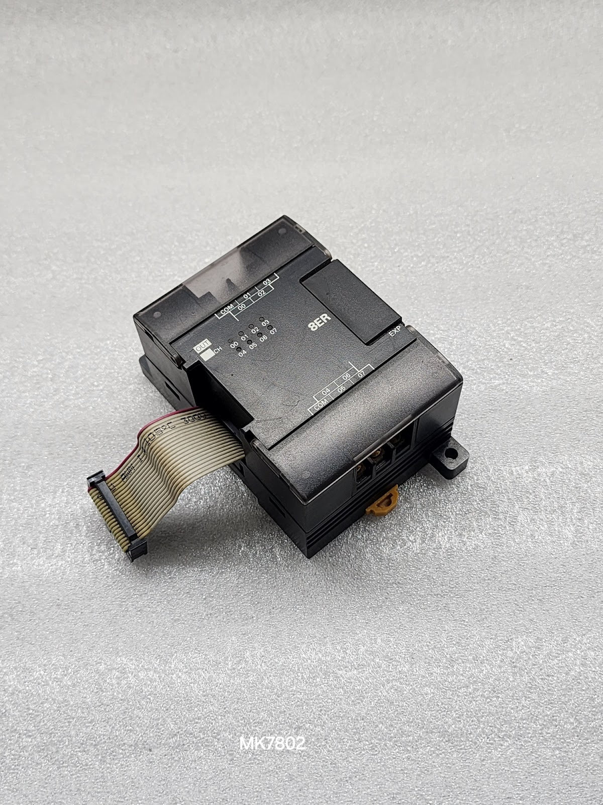 OMRON CP1W-8ER DIGITAL OUTPUT MODULE